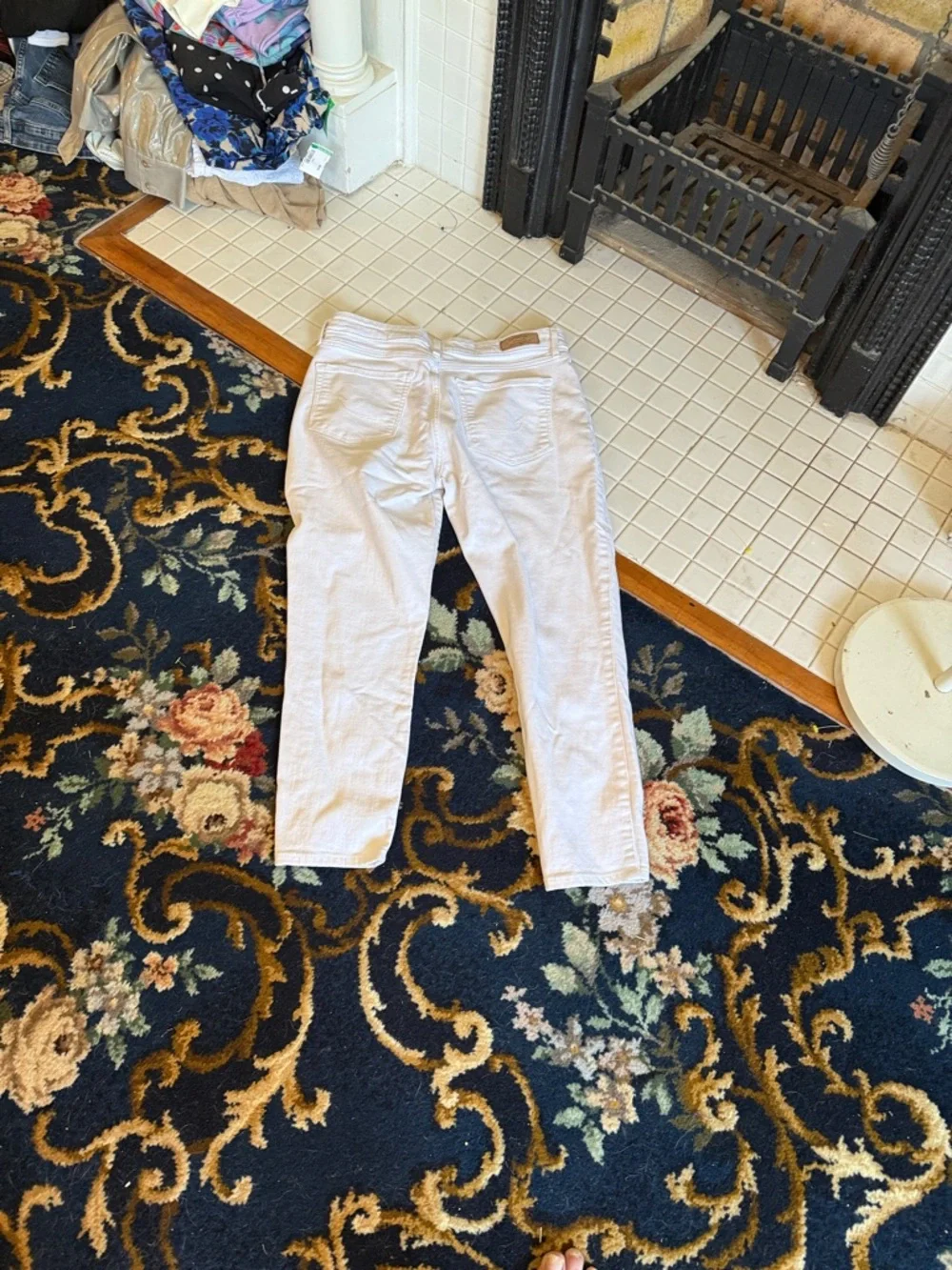 Signature by Levi Strauss crisp white